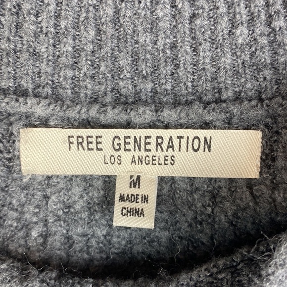 Woman’s Free Generation Los Angeles Gray Sweater With Bell Cuffs-Size M - Picture 4 of 11